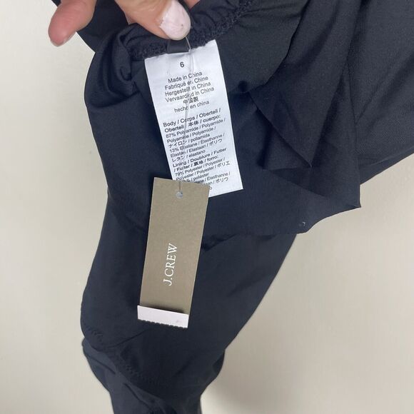 Elegant Black Ruffled Women's Swimsuit - Picture 8 of 9